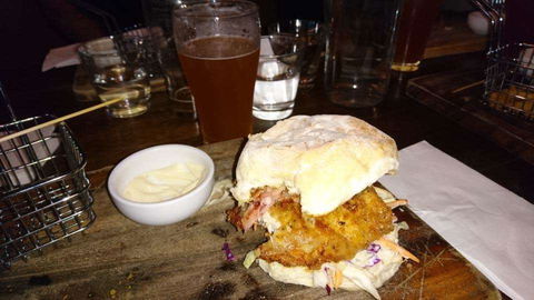 Pig & Tinder Box - Holiday Sunshine Coast 0