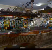 303 Bar and Diggers Bistro - Sunshine Coast Tourism