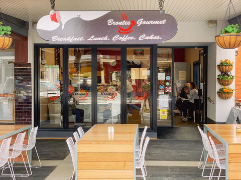 Brontes Gourmet - Sunshine Coast Tourism 0
