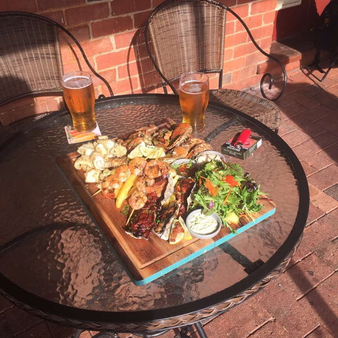 Dwellingup Hotel - Sunshine Coast Tourism 0