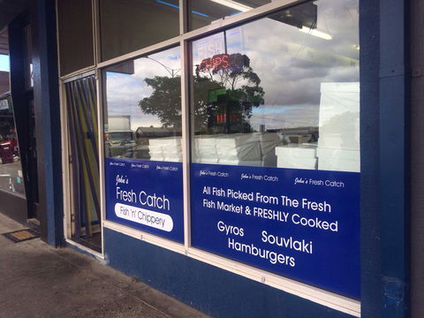 John's Fresh Catch - Holiday Sunshine Coast 0