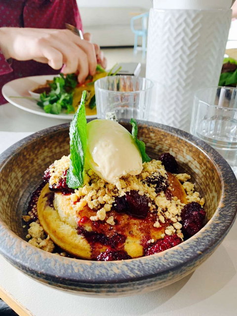 Mabel Jones - Sunshine Coast Tourism 0