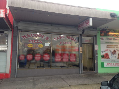 Nacool's Pizza - Holiday Sunshine Coast 0