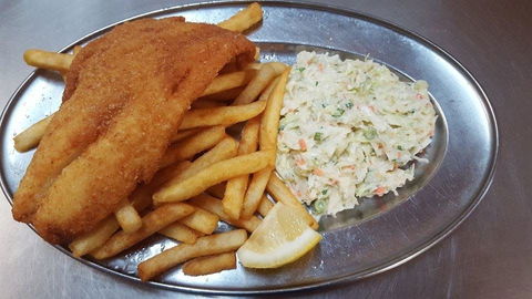 Starfish Cuisine Fish Cafe - Holiday Sunshine Coast 0