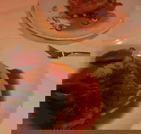 Sunset Bar and Grill at Cable Beach Club - Sunshine Coast Tourism