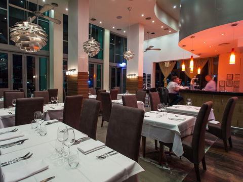 Artichoke Restaurant And Bar - Sunshine Coast Tourism 1