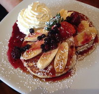 Beehive Cafe Restaurant - Holiday Sunshine Coast