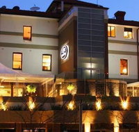 Doncaster Hotel Brasserie - Holiday Sunshine Coast