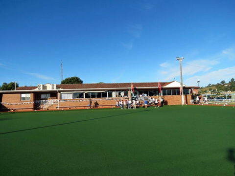 Dungog Memorial Bowls Sport And Recration Club - Holiday Sunshine Coast 0