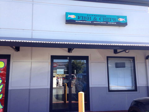 Ellenbrook Fish And Chips - Holiday Sunshine Coast 0