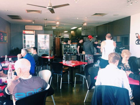 Evolution Cafe - Sunshine Coast Tourism 0
