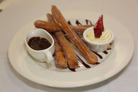 Kirks On The Esplanade - Holiday Sunshine Coast 0