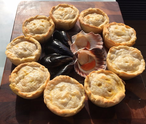 The Little Mussel Cafe - Holiday Sunshine Coast 2