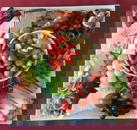 The Corner Cafe - Holiday Sunshine Coast