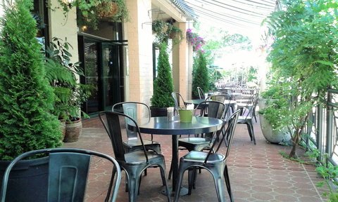 The Kingston Hotel - Sunshine Coast Tourism 0