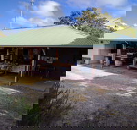 Yallingup Woodfired Bakery - Sunshine Coast Tourism