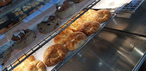 Baker's Boutique And Patisserie - Sunshine Coast Tourism 0