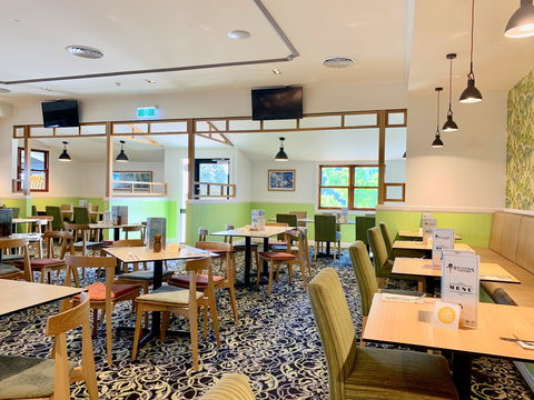 Bay Central Tavern - Sunshine Coast Tourism 0