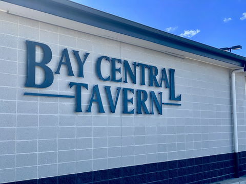 Bay Central Tavern - Sunshine Coast Tourism 2