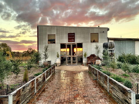 Nashdale Lane Wines Cellar Door - Sunshine Coast Tourism 1