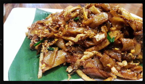 Petaling Street - Box Hill - Holiday Sunshine Coast 0