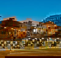 Royal Hotel Queanbeyan - Sunshine Coast Tourism