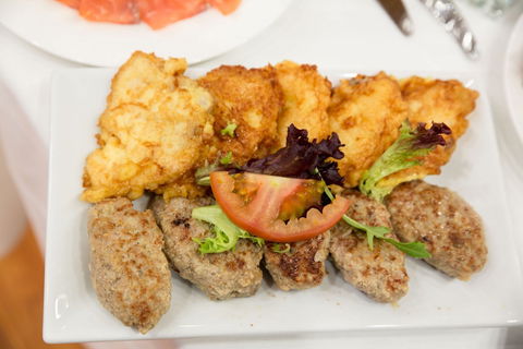 Russian Nights - Sunshine Coast Tourism 0