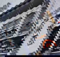 Salud  The Lithgow Tin Shed - Sunshine Coast Tourism