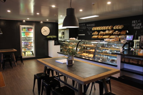The Bakery In The Village Square - Holiday Sunshine Coast 1