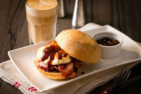 The Coffee Club - Mount Gravatt - Sunshine Coast Tourism 0