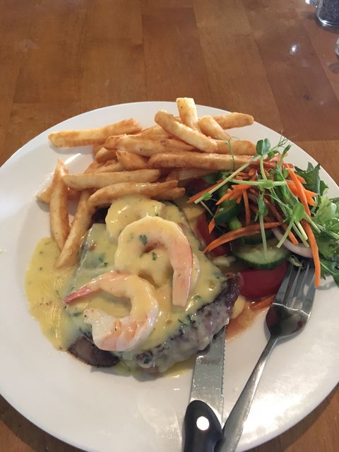 Cafe On Uduc - Sunshine Coast Tourism 1