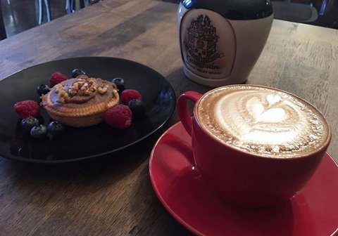 Mama Papa - Holiday Sunshine Coast 12