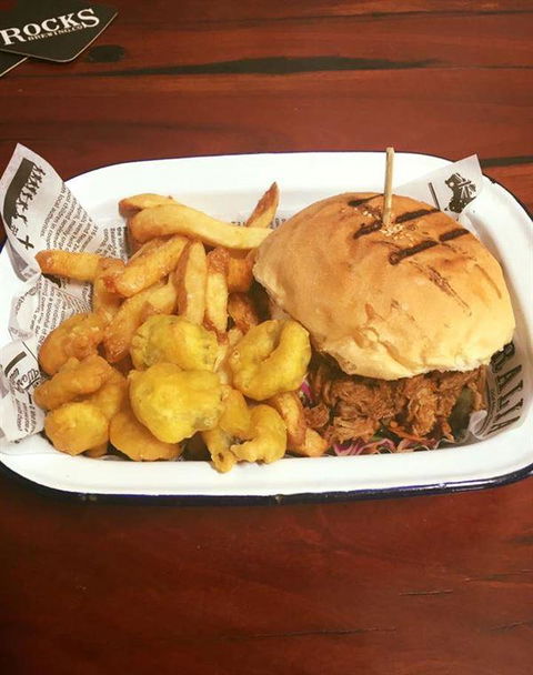 The Old Canberra Inn - Holiday Sunshine Coast 12