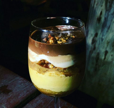 The Old Canberra Inn - Holiday Sunshine Coast 2