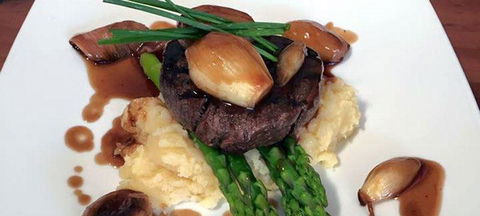 The Old Canberra Inn - Holiday Sunshine Coast 6