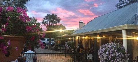 The Old Canberra Inn - Holiday Sunshine Coast 7