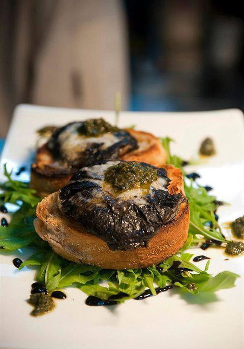 Martini Ristorante - Holiday Sunshine Coast 11