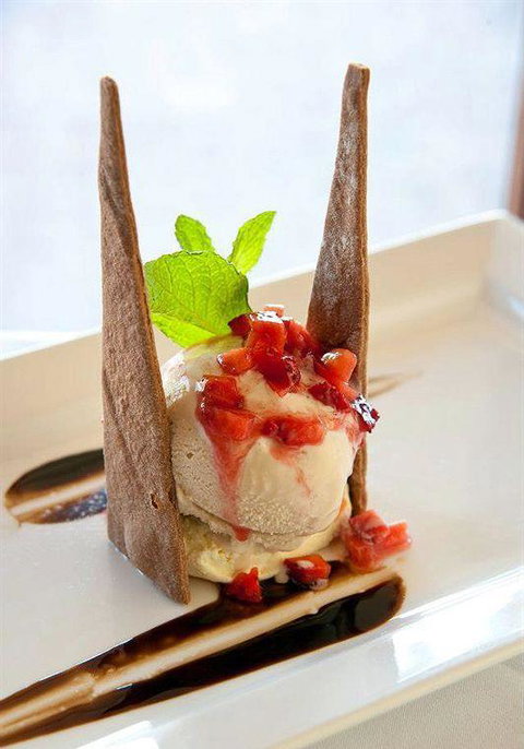 Martini Ristorante - Holiday Sunshine Coast 15