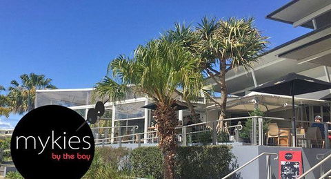 Mykies By The Bay - Holiday Sunshine Coast 5