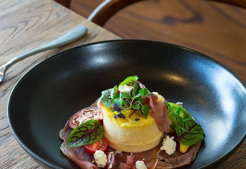 42 Cafe & Bar - Holiday Sunshine Coast 11