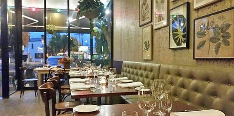 42 Cafe & Bar - Holiday Sunshine Coast 14