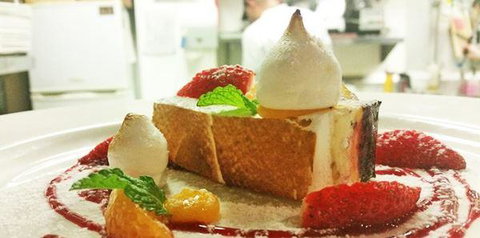 42 Cafe & Bar - Holiday Sunshine Coast 15