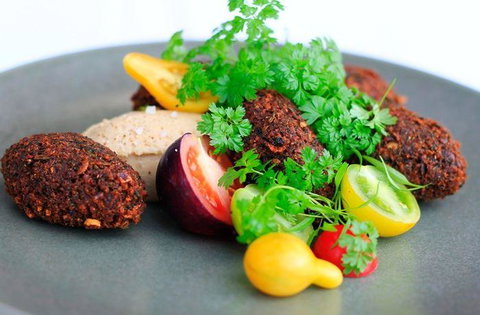 42 Cafe & Bar - Holiday Sunshine Coast 20