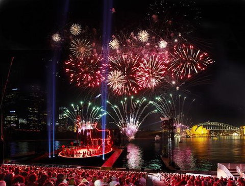 City Extra-Circular Quay - Holiday Sunshine Coast 13