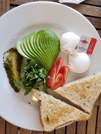 Cuttlefish Cafe - Holiday Sunshine Coast 0