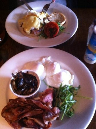 L'Espresso - Holiday Sunshine Coast 0