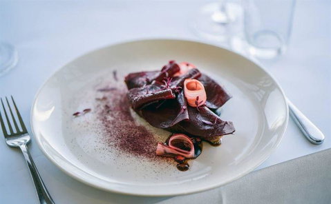 Linq Bar Restaurant - Holiday Sunshine Coast 1