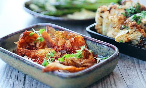St James Hotel Restaurant - Holiday Sunshine Coast 15