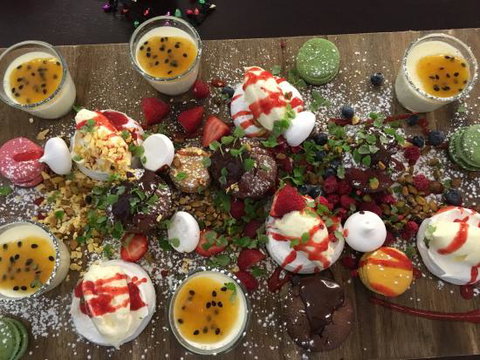 Straits Cafe - Holiday Sunshine Coast 0