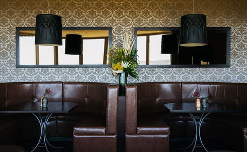 1000 Steps Cafe - Sunshine Coast Tourism 2